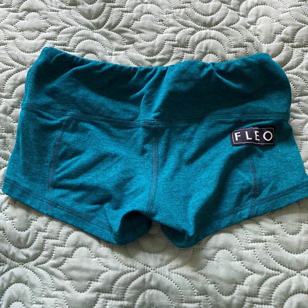 LRC Fleo shorts